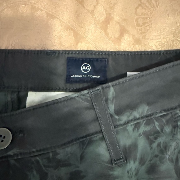 AG Floral Grey Shorts - Picture 3 of 7